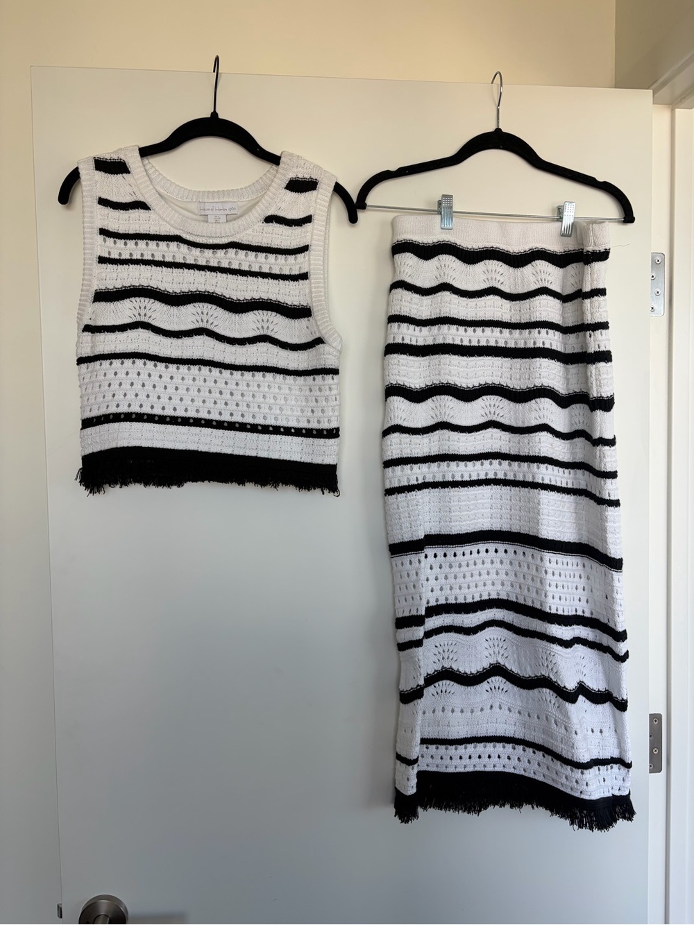 House of Harlow White and Black Crochet Knit Skirt Set